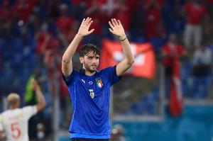 洛卡特利：这是一场疯狂的比赛，我们坚持到最后赢得了胜利