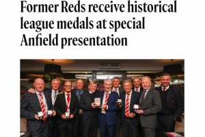 利物浦为莫尔比、麦克德莫特等14位名宿补发联赛冠军奖牌