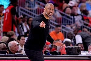 乌度卡：对手更努力&对抗更好 中场强调了这点下半场但还是这样