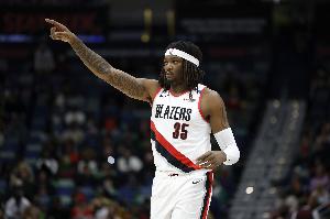 有人欢喜有人忧！明日开拓者VS掘金 罗威升级为出战成疑或首秀